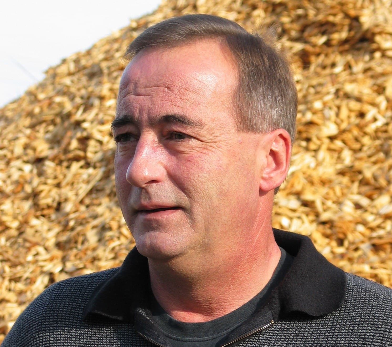 Gerd Ziegler mit einem Lastwagen der zweiten Generation
