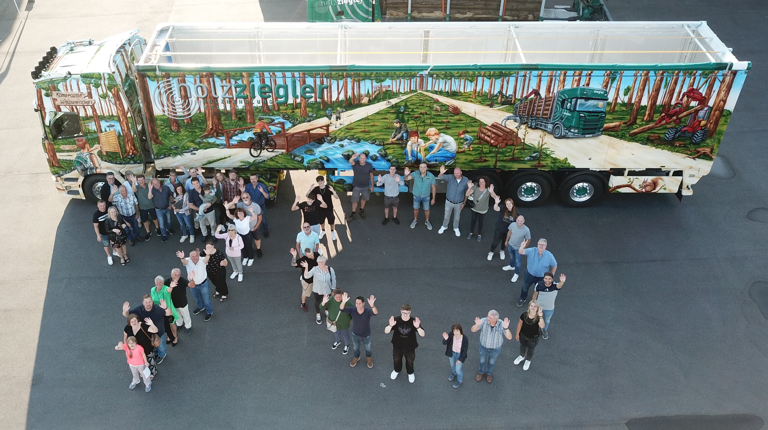 Airbrush-Showtruck beim Jubiläumsfest zum 70-jährigen Bestehen